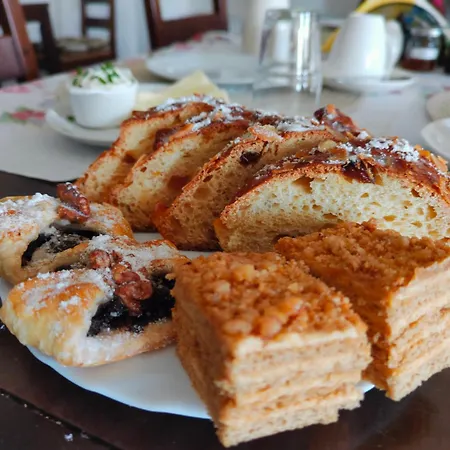 Tvrz Bed and Breakfast Velká Bukovina