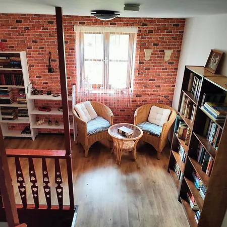 Tvrz Bed & Breakfast *