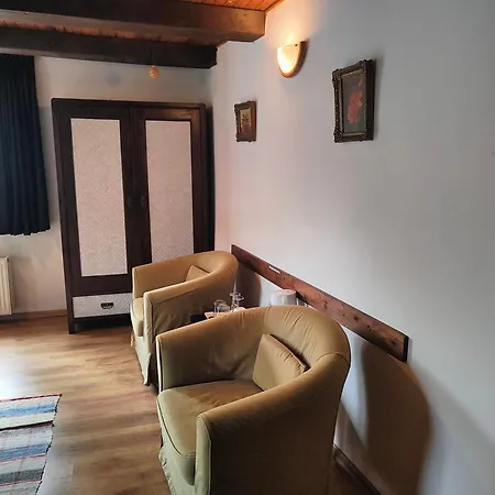 Tvrz Velká Bukovina