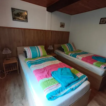 Tvrz Bed & Breakfast 3*