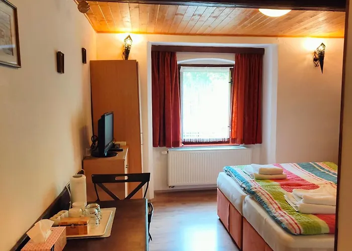 Bed and breakfast Tvrz Velká Bukovina